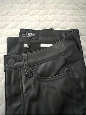 Judy Blue Black Straight Faux Leather Women’s pants